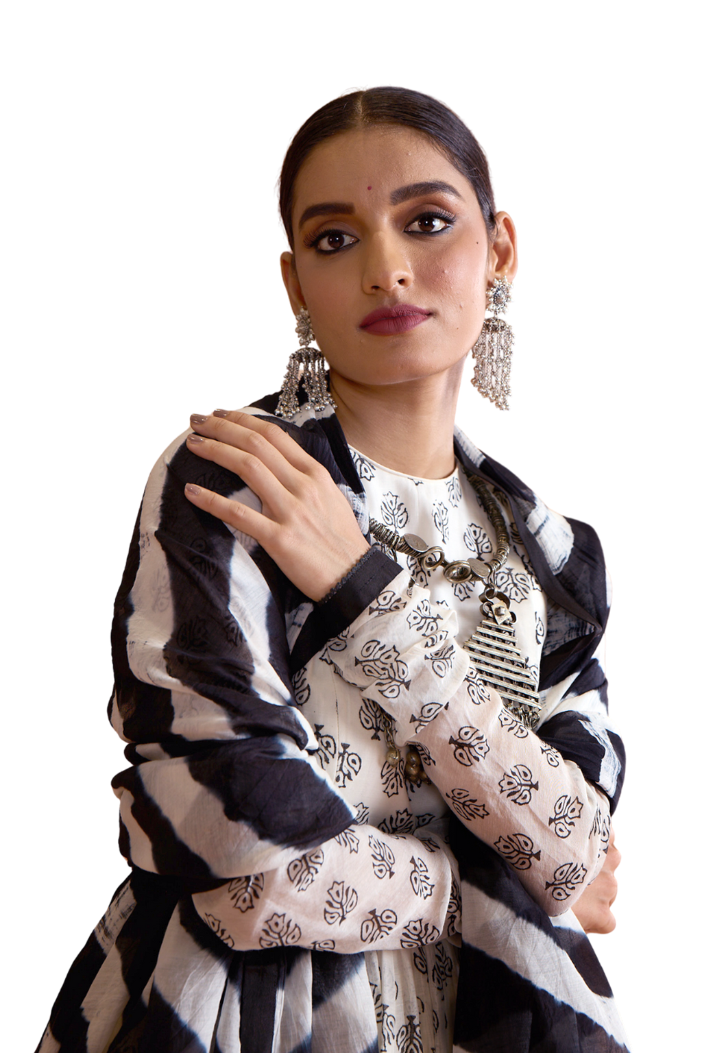 Nandini - Ivory & Black Anarkali Set